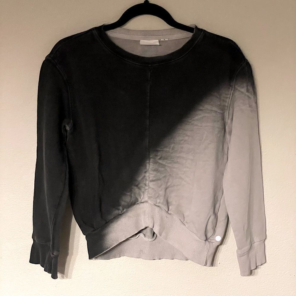 Zella Women’s, Two-Toned, Black & Gray, Asymmetrical, Cropped Sweatshirt.